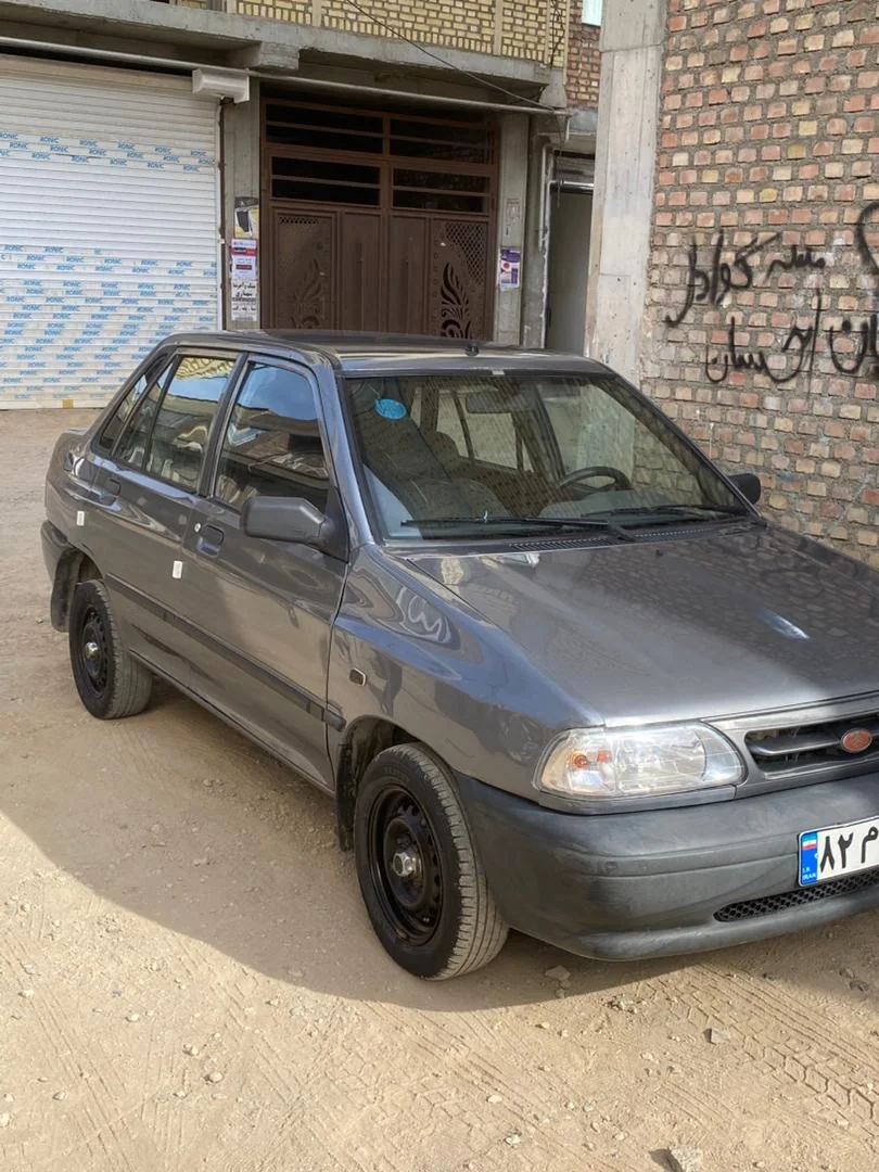 پراید‏، صندوق دار‏