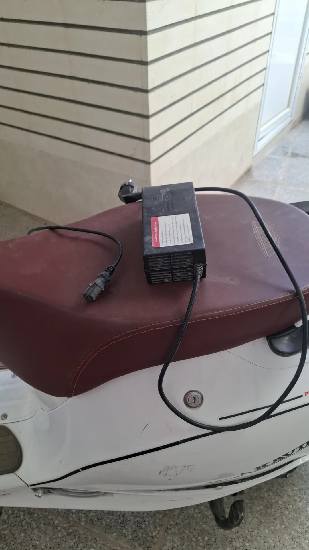 برقی متفرقه‏، متفرقه‏