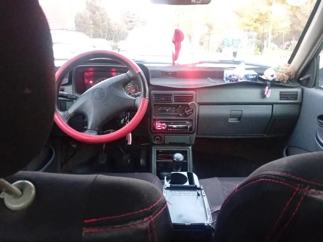 پراید‏، صندوق دار‏