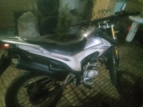 هوندا‏، CD 200‏