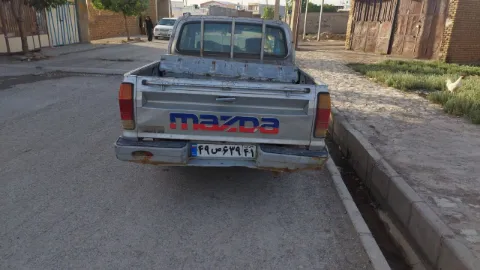 مزدا‏، وانت دوکابين‏