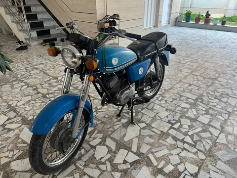 یاماها‏، R 25‏