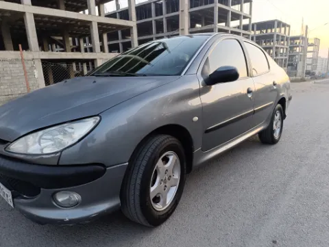 پژو‏، 206 SD‏، V8‏