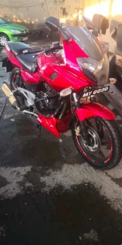 باجاج‏، پالس 220‏