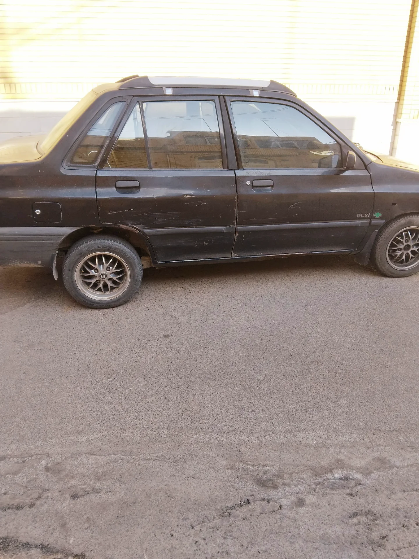 پراید‏، صندوق دار‏