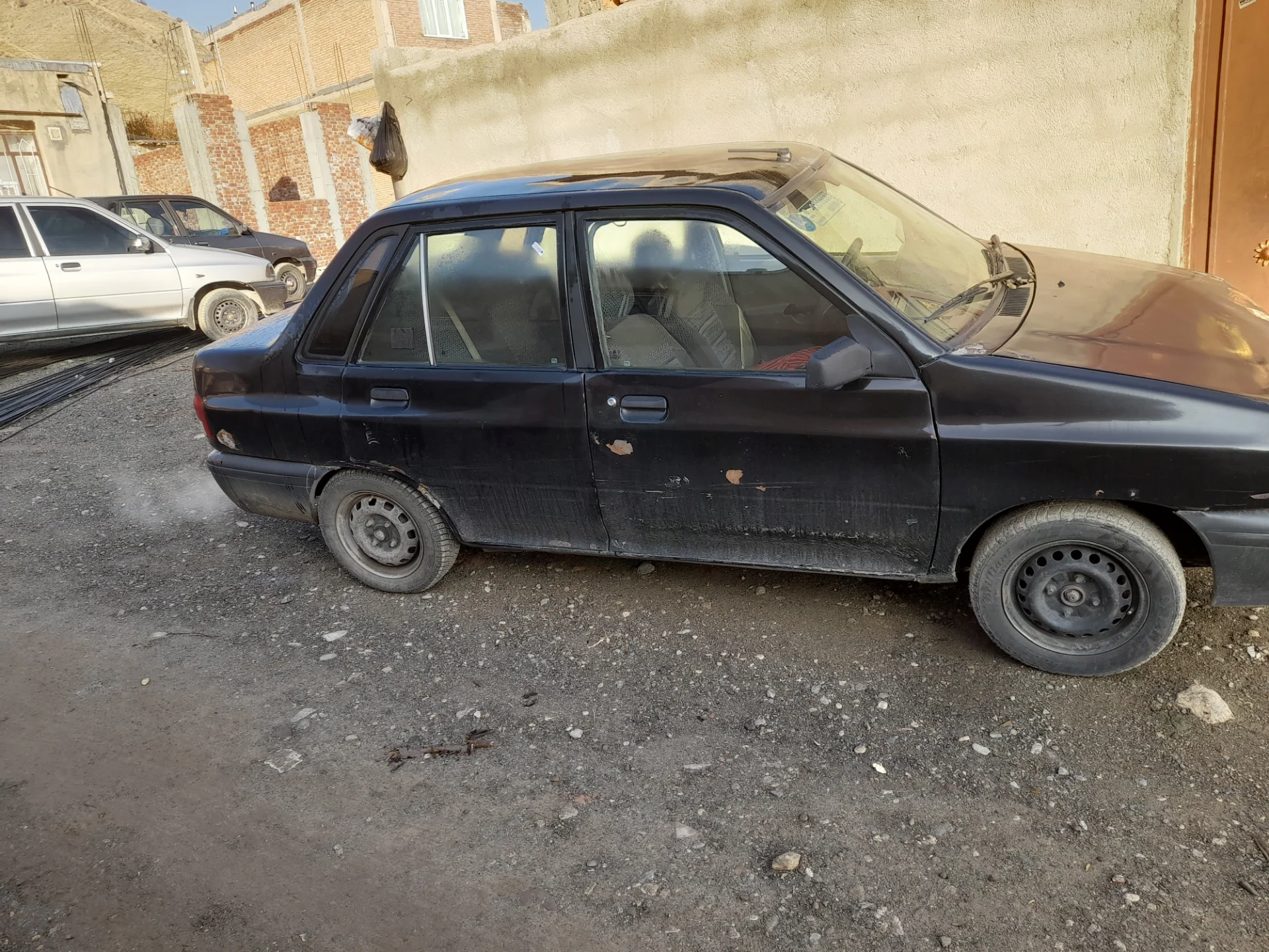 پراید‏، صندوق دار‏