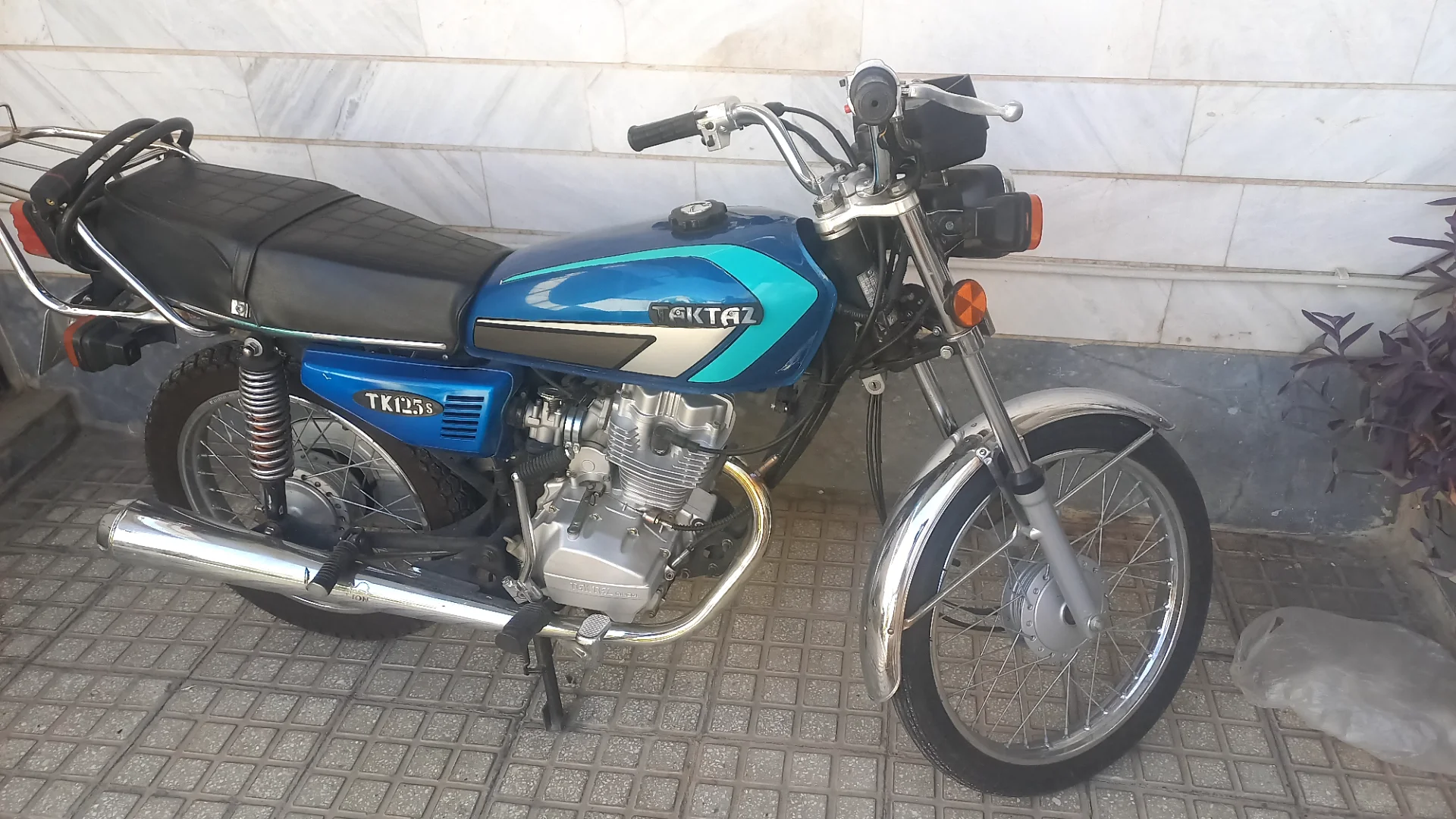 تک تاز موتور‏، TK 125‏