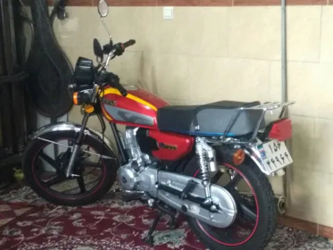 هوندا‏، CD 200‏