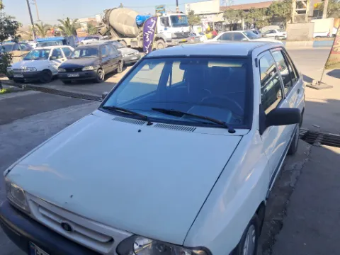 پراید‏، صندوق دار‏