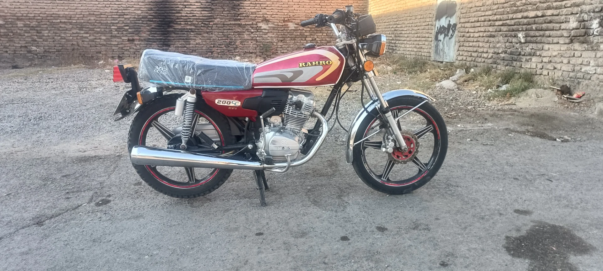 نیرو موتور شیراز‏، احسان 200‏