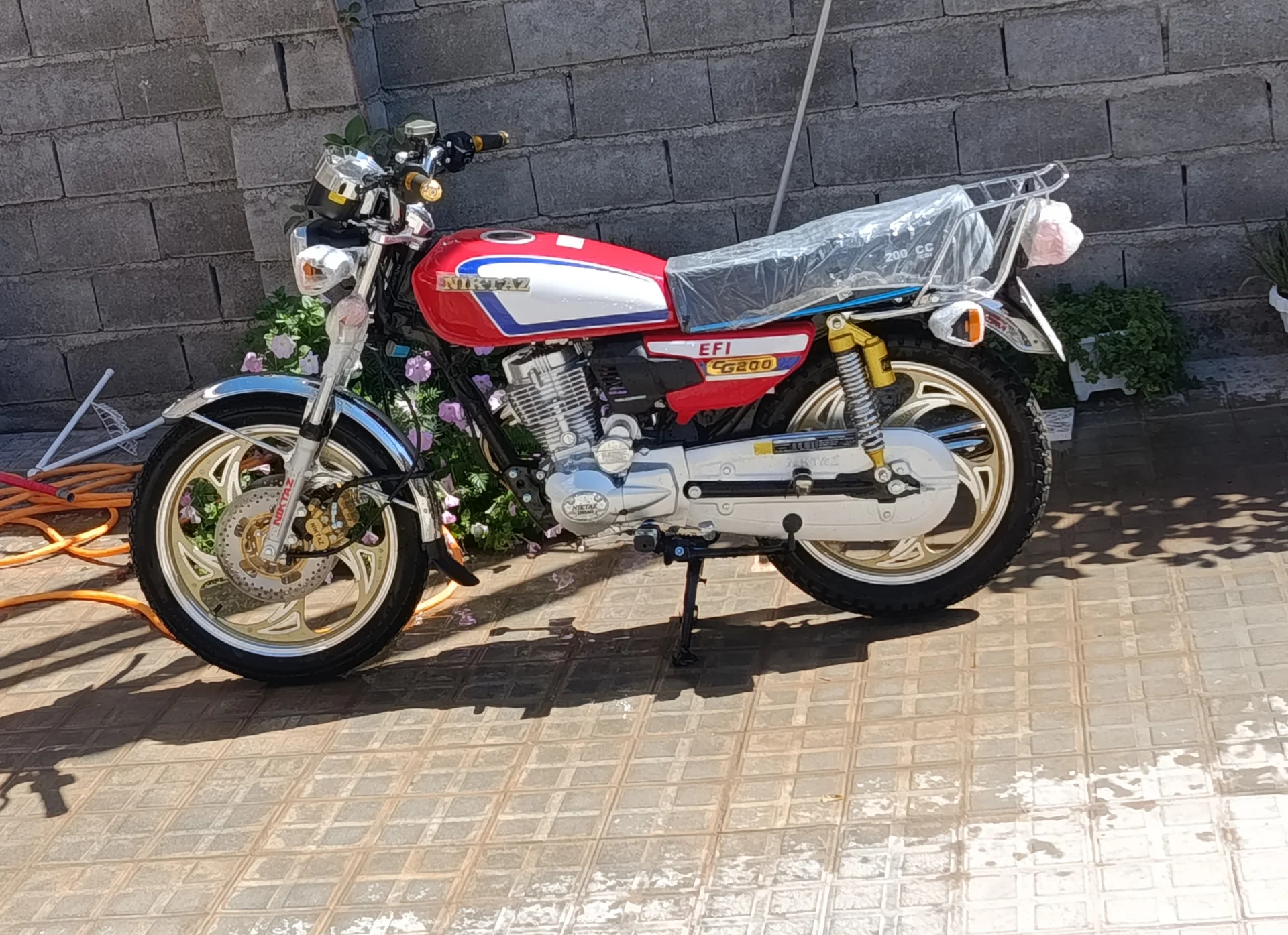 هوندا‏، CD 200‏