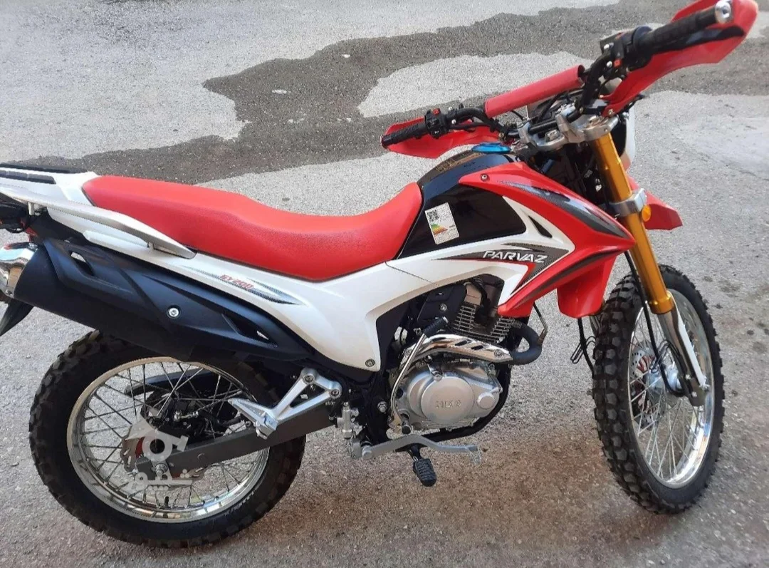 نیرو موتور شیراز‏، پرواز 200 تریل‏