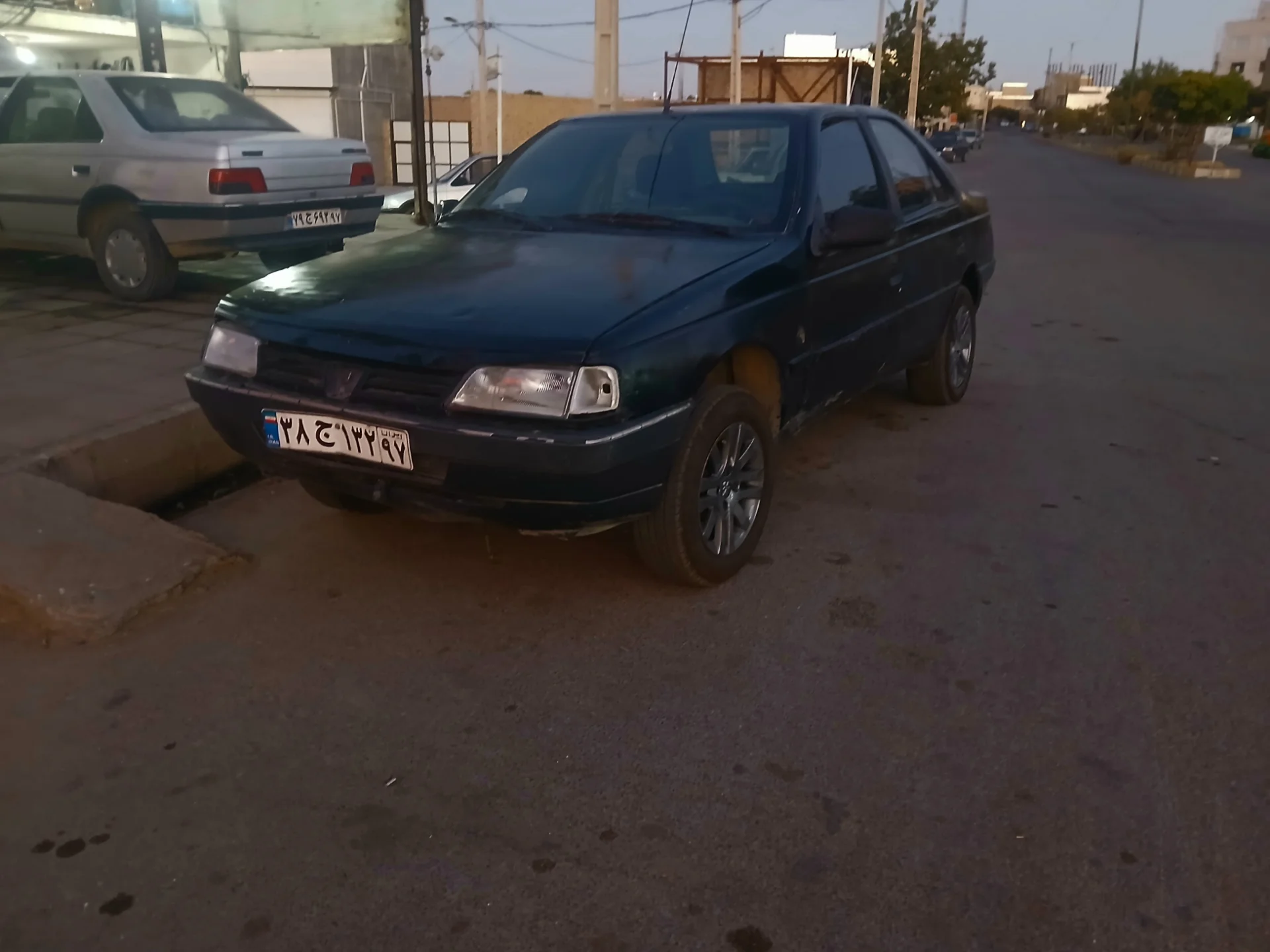 پژو‏، 405‏، GLX بنزینی‏