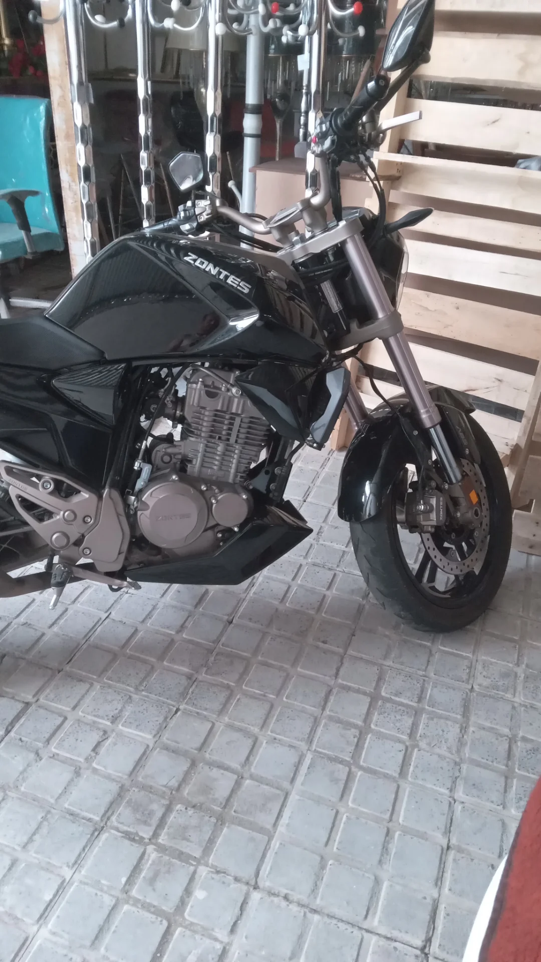 زونتس‏، 250R‏