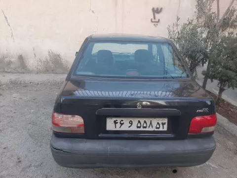 پراید‏، صندوق دار‏