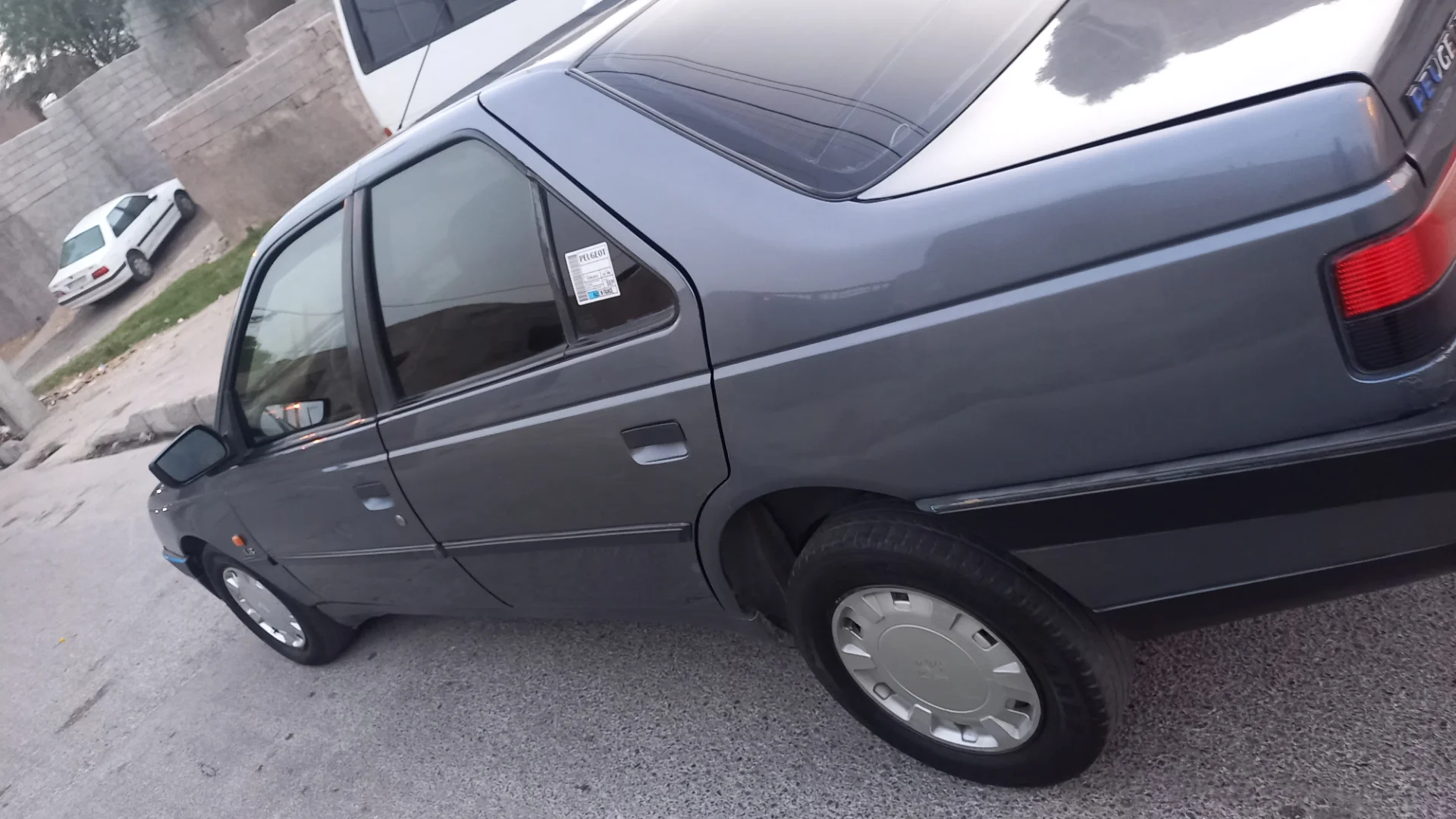 پژو‏، 405‏، GLX بنزینی‏