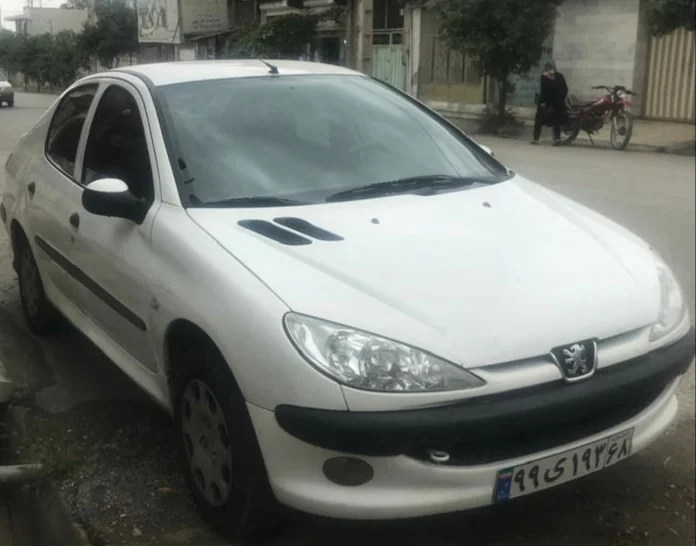 پژو‏، 206 SD‏، V8‏