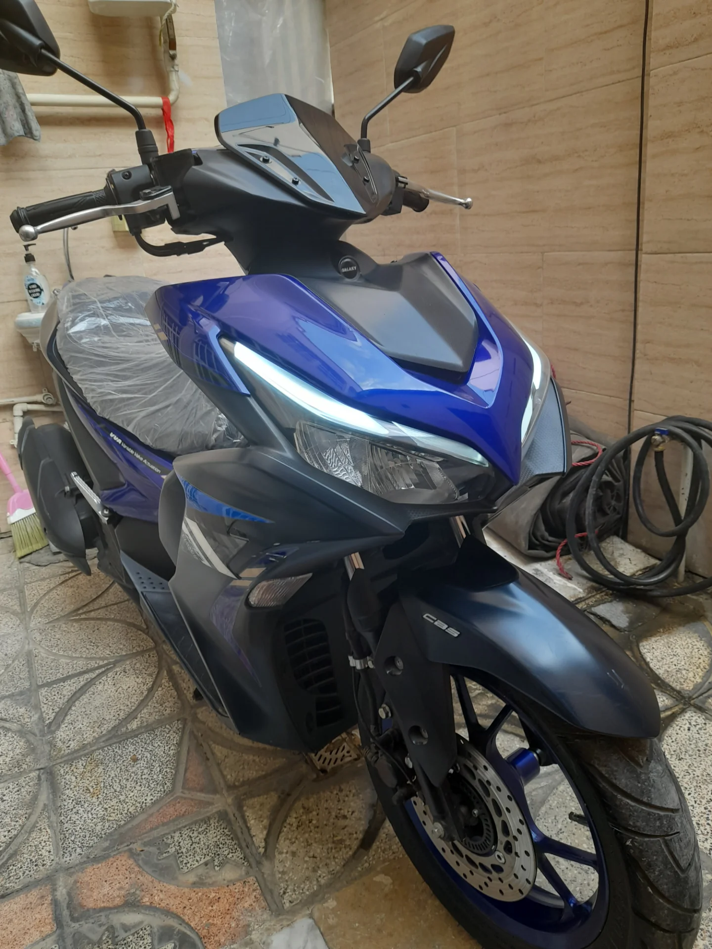 نیرو موتور شیراز‏، گلکسی R155‏