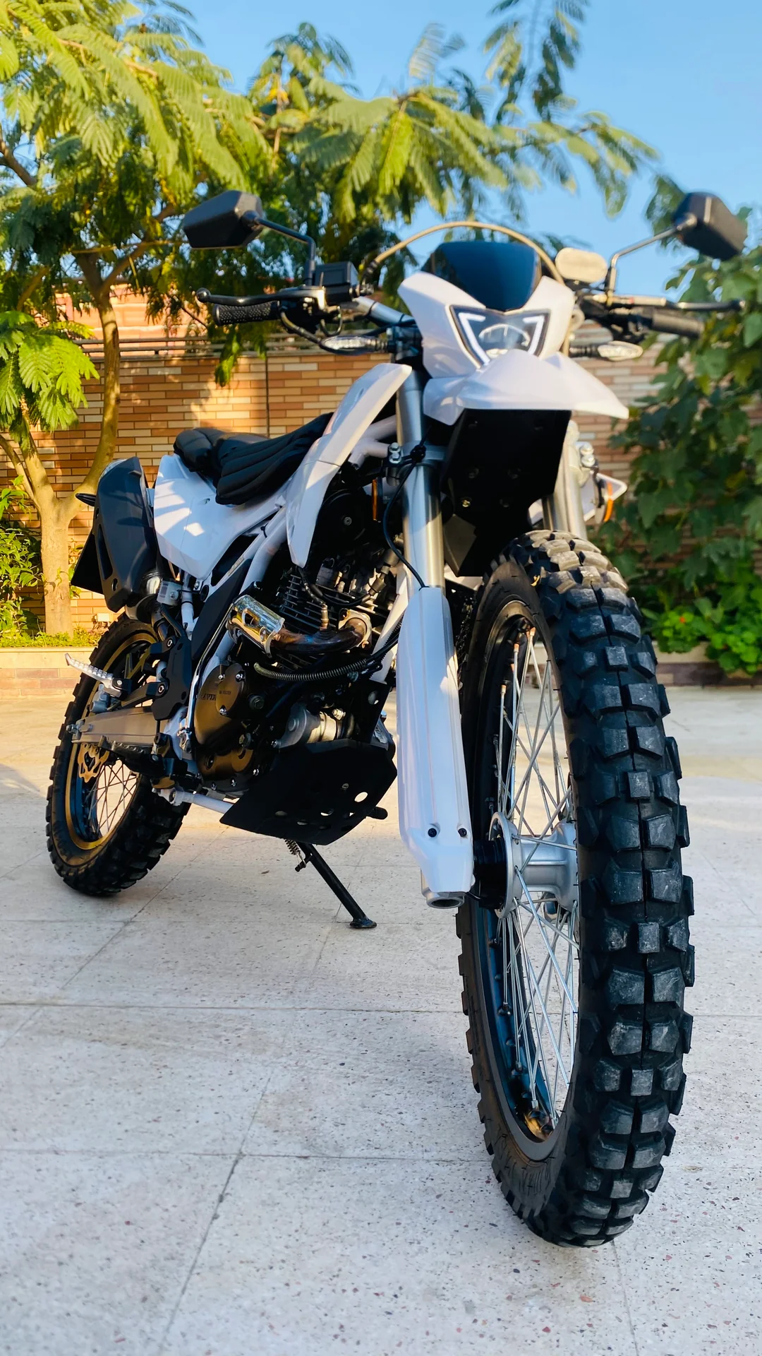 کبیر موتور‏، تریل 200‏