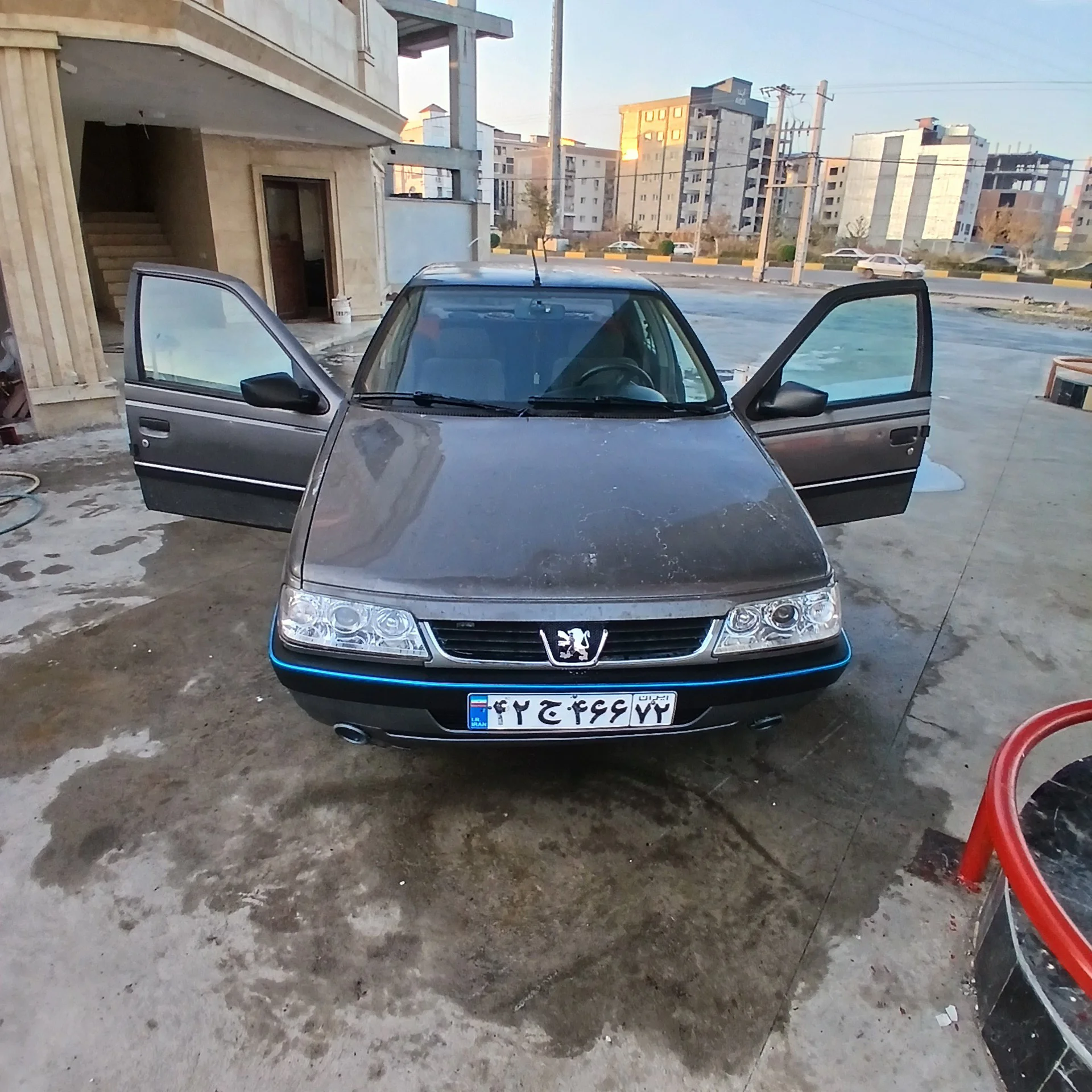 پژو‏، 405‏، GLX بنزینی‏