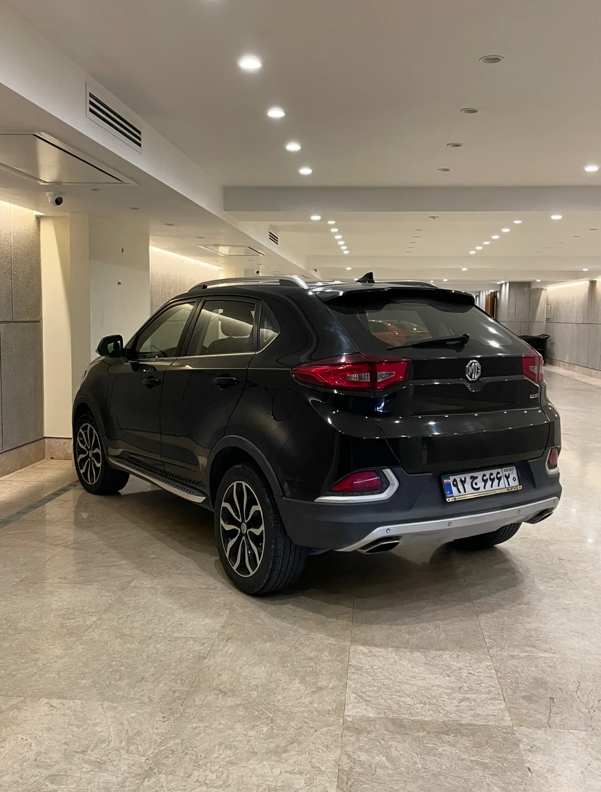 ام جی‏، GS‏