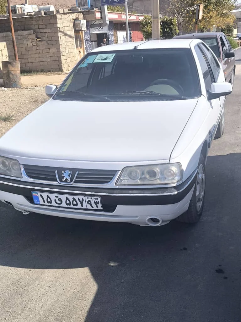 پژو‏، 405‏، SLX‏