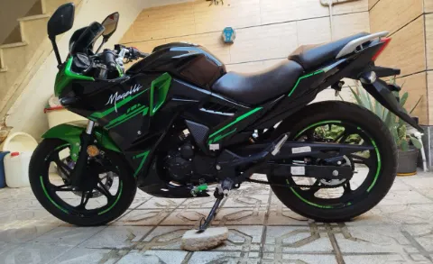 مگلی‏، 200R‏