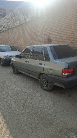 پراید‏، صندوق دار‏