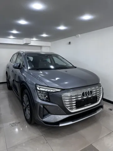 آئودی‏، Q5 e-tron‏، 40‏