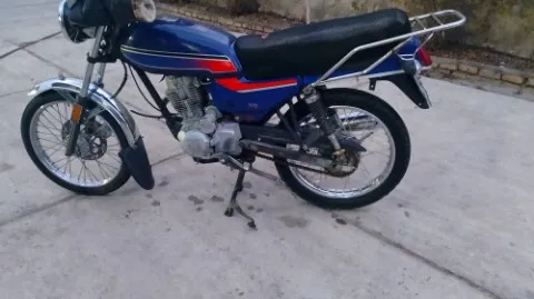 هوندا‏، CD 200‏