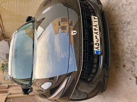 لاماری‏، ایما‏