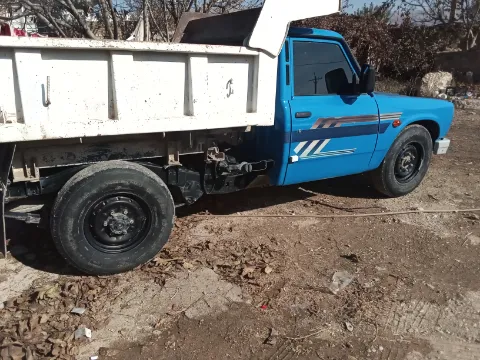 زامیاد‏، وانت نیسان‏، بنزین‏