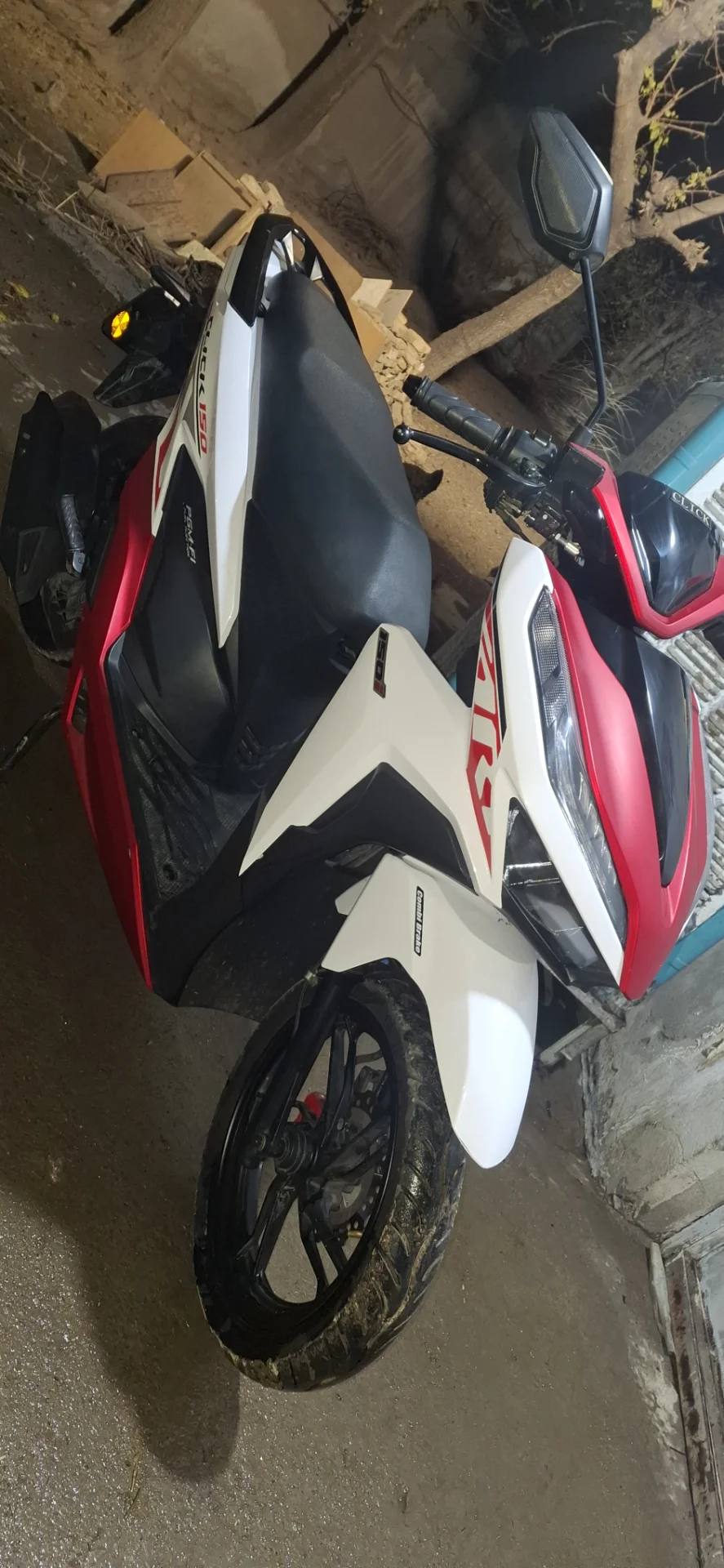 کبیر موتور‏، کلیک آپ 150i‏