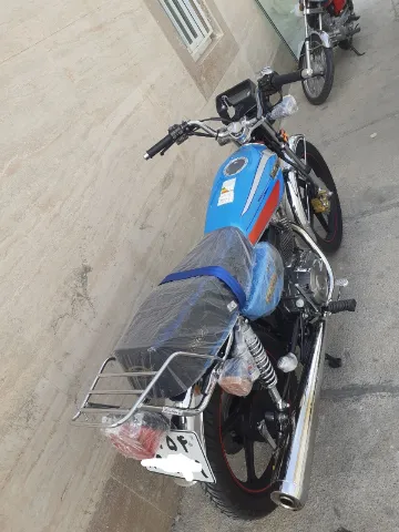 سپهر خودرو‏، سنین 200 EFI‏