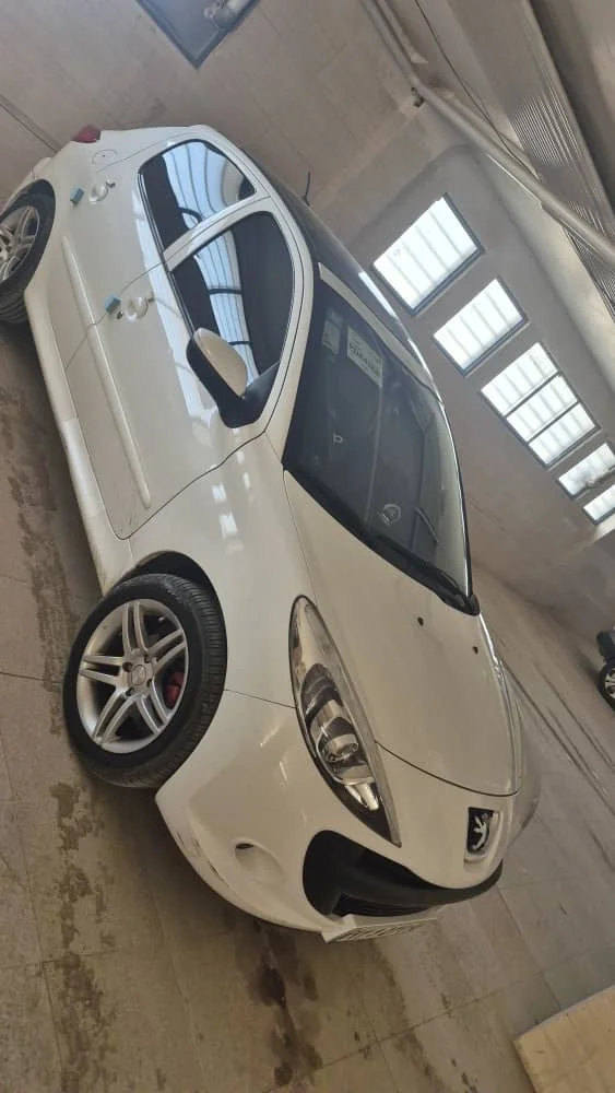 پژو‏، 207‏، پانوراما اتوماتیک TU5P‏