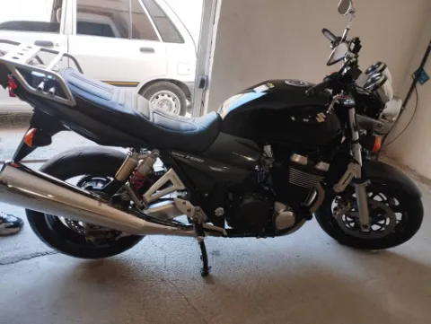 سوزوکی‏، بی کینگ 1600‏