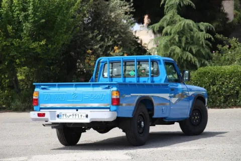 زامیاد‏، وانت نیسان‏، دوگانه سوز‏