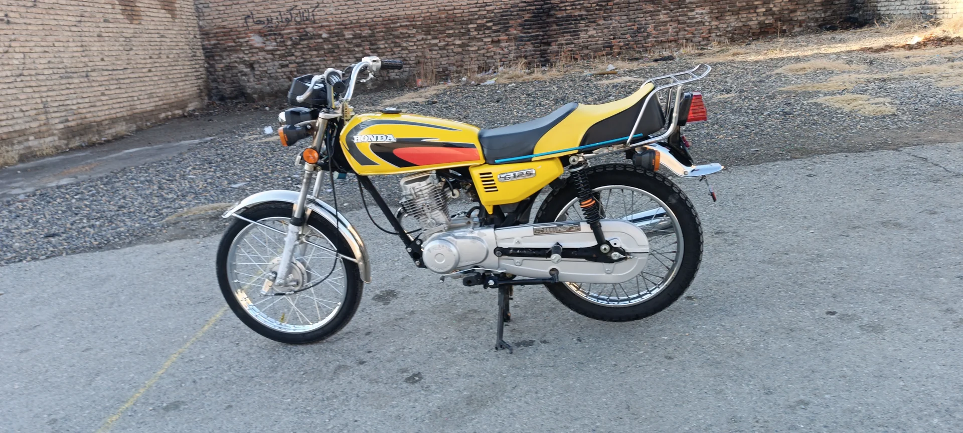 کویر موتور‏، 125‏