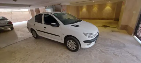 پژو‏، 206 SD‏، V8‏