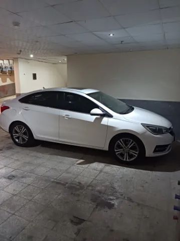 چری‏، آریزو 5‏، اتوماتیک اکسلنت‏