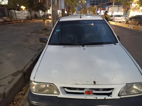 پراید‏، صندوق دار‏