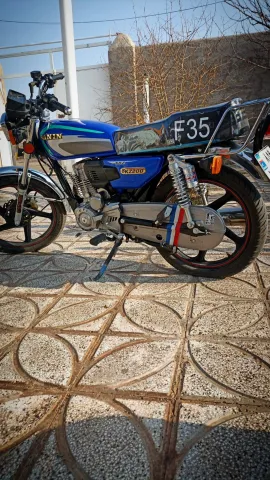 هوندا‏، CD 200‏