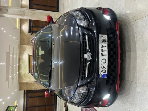 کوییک‏، دنده ای R‏