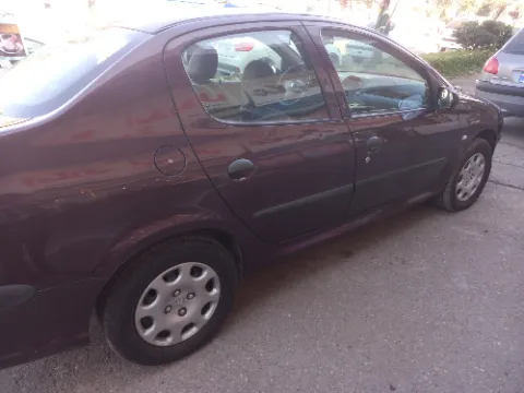 پژو‏، 206 SD‏، V9‏