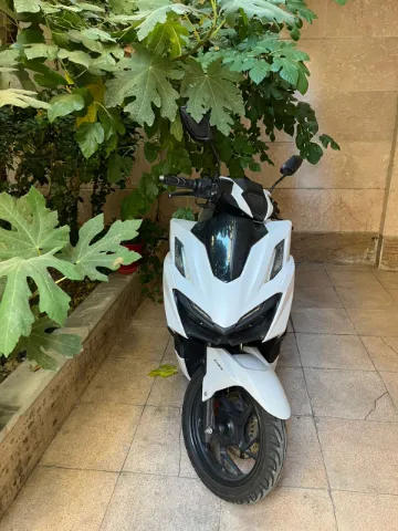 اسکوتر متفرقه‏، 180‏