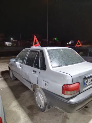 پراید‏، صندوق دار‏