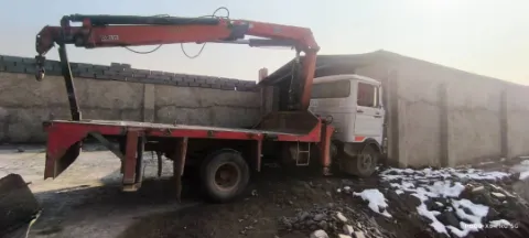 خاور جرثقیل