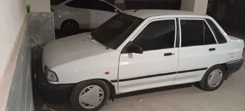 پراید‏، صندوق دار‏