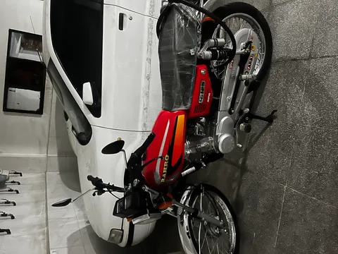 هوندا‏، CG 125‏