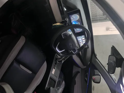 ام وی ام‏، X55 PRO‏، پریمیوم‏